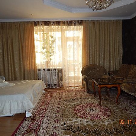 Mini Hotel Alikhan Astaná Habitación foto